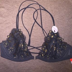 Forever 21 Underwire bra